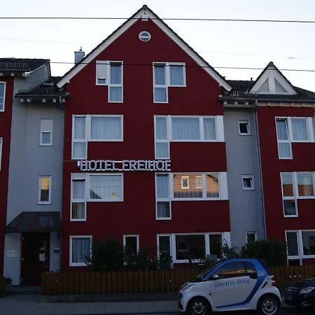 Freihof 3*